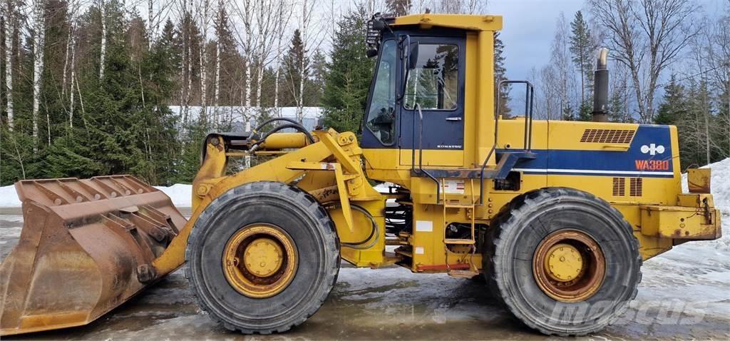 Komatsu WA380 Фронтальні навантажувачі
