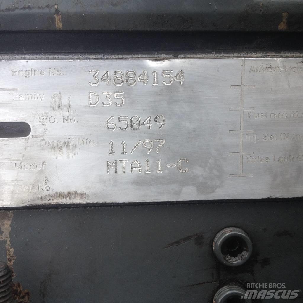 Cummins MTA 11 Фронтальні навантажувачі
