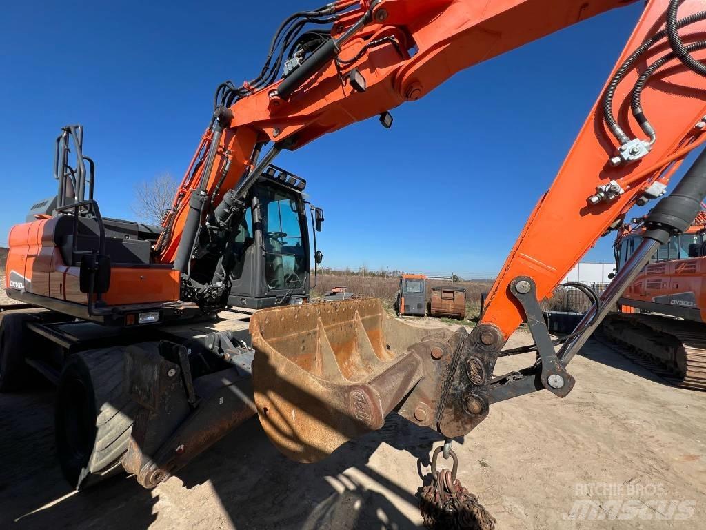 Doosan DX140W-5 Колісні екскаватори