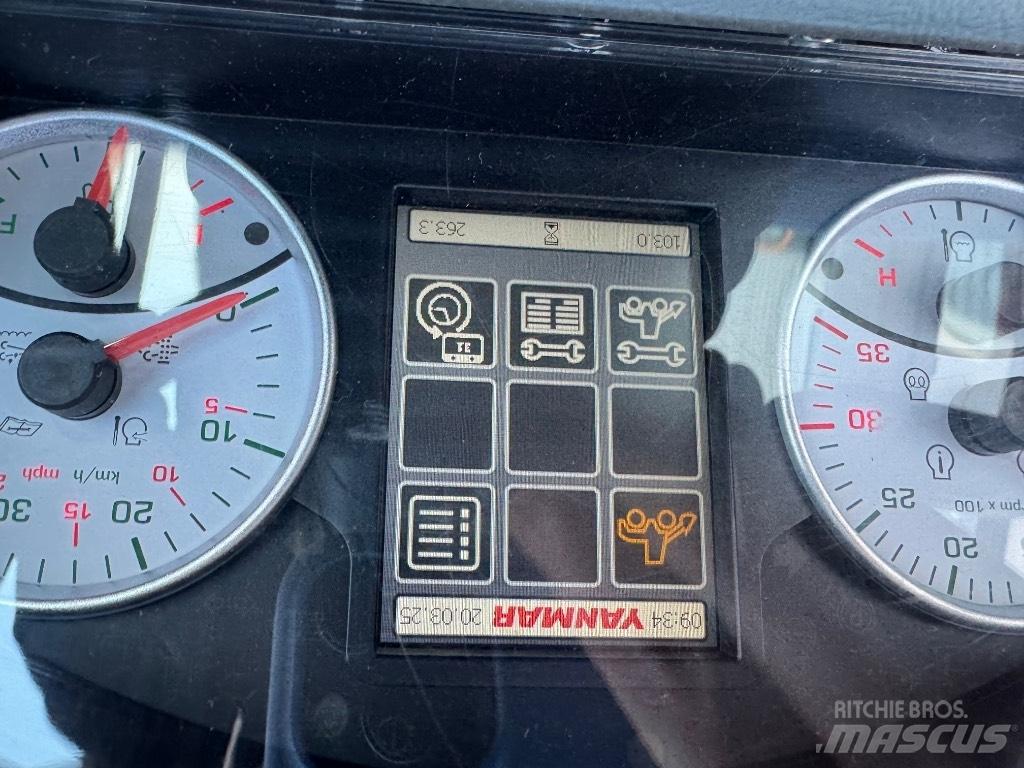 Yanmar V100 (00778) Фронтальні навантажувачі