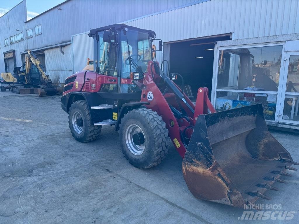 Yanmar V100 (00778) Фронтальні навантажувачі