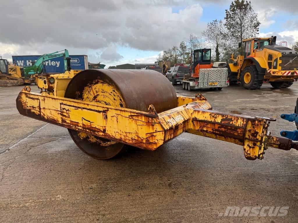 Bomag BW 6 Котки тротуарні