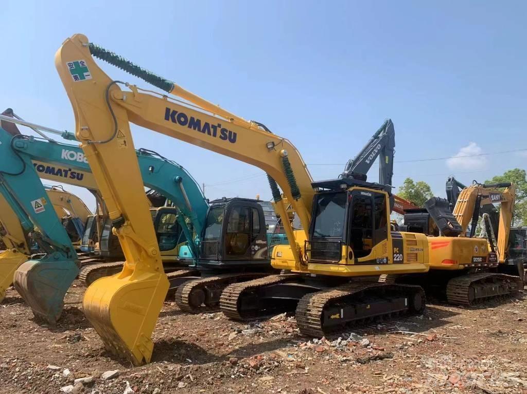 Komatsu PC 200-8 Середні екскаватори 7т. - 12т.