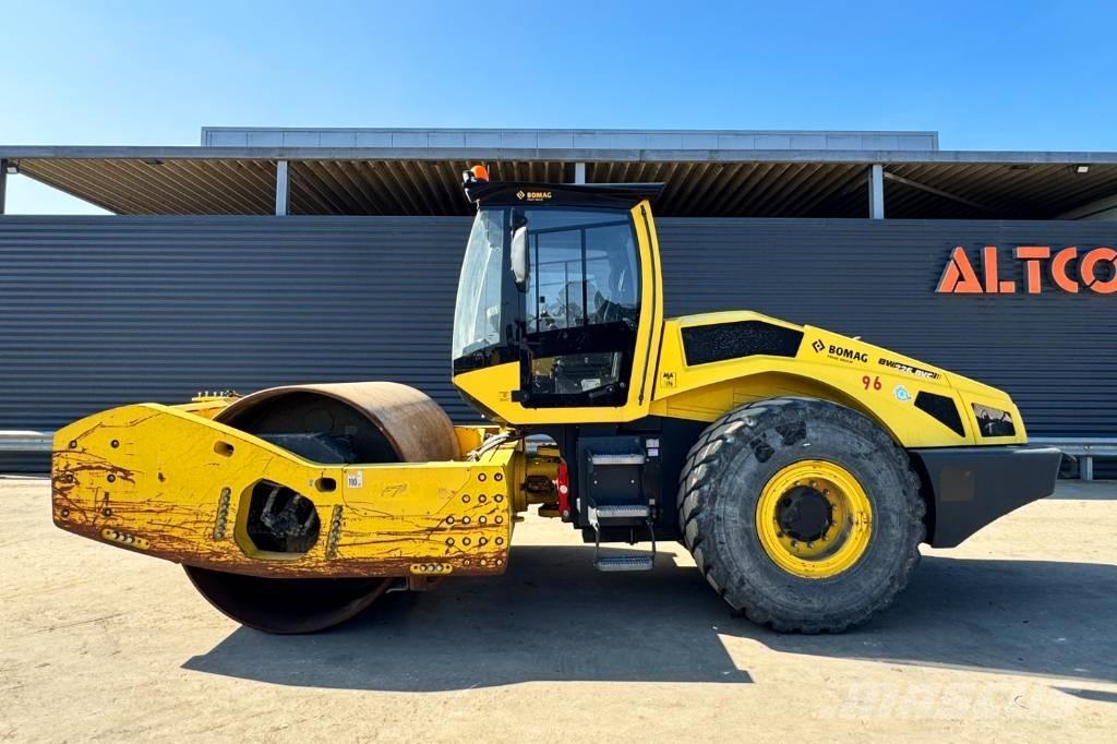 Bomag BW 226 BVC-5 Грунтові котки