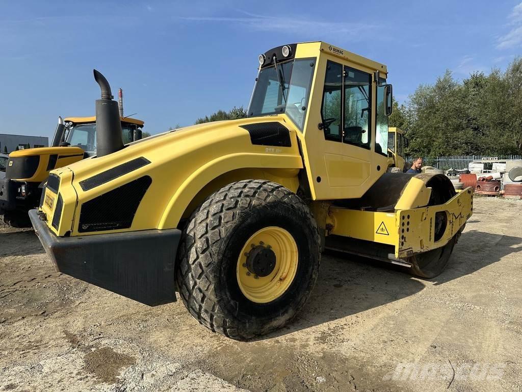 Bomag BW213-DH4 Грунтові котки