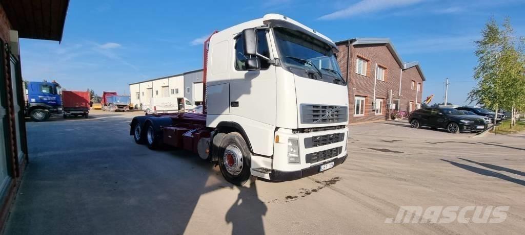 Volvo FM 12 Вантажівки з гаковим підйомом