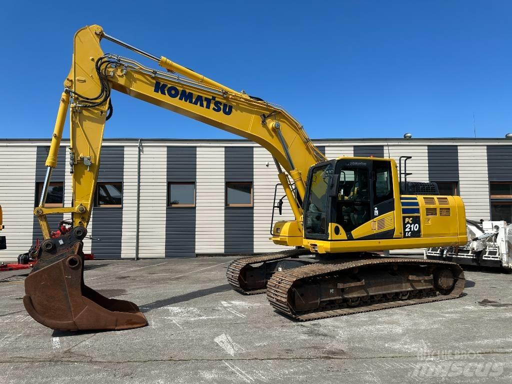 Komatsu PC210LC-11 Гусеничні екскаватори