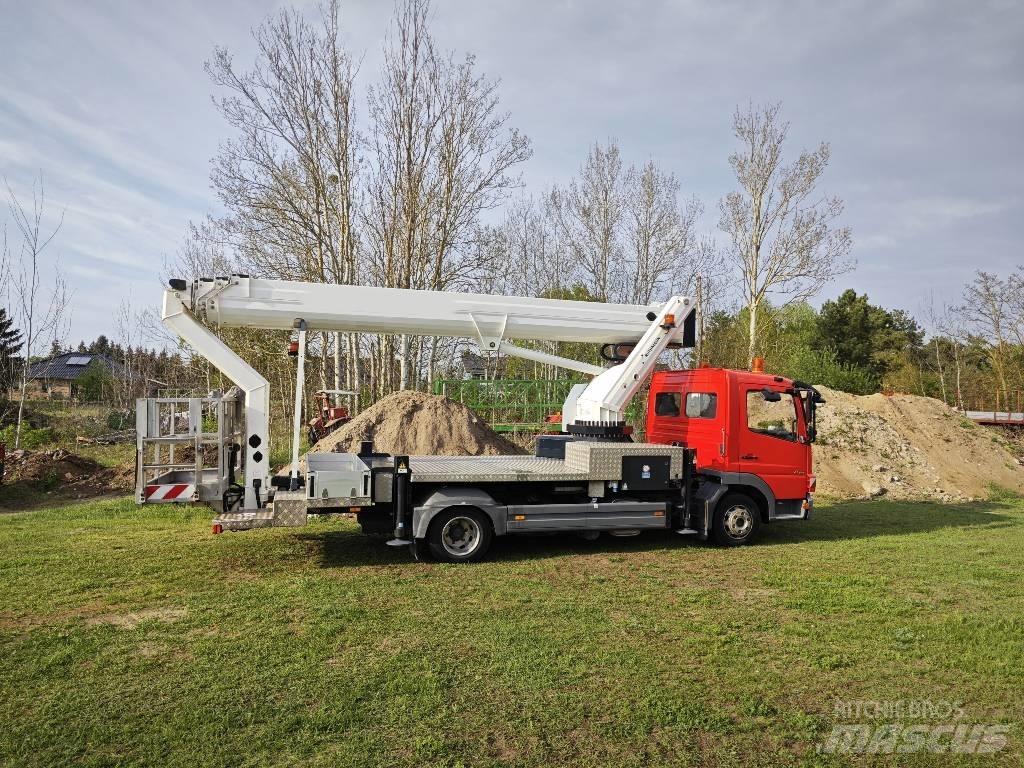 Ruthmann T 330 Автовишки на базі вантажівки