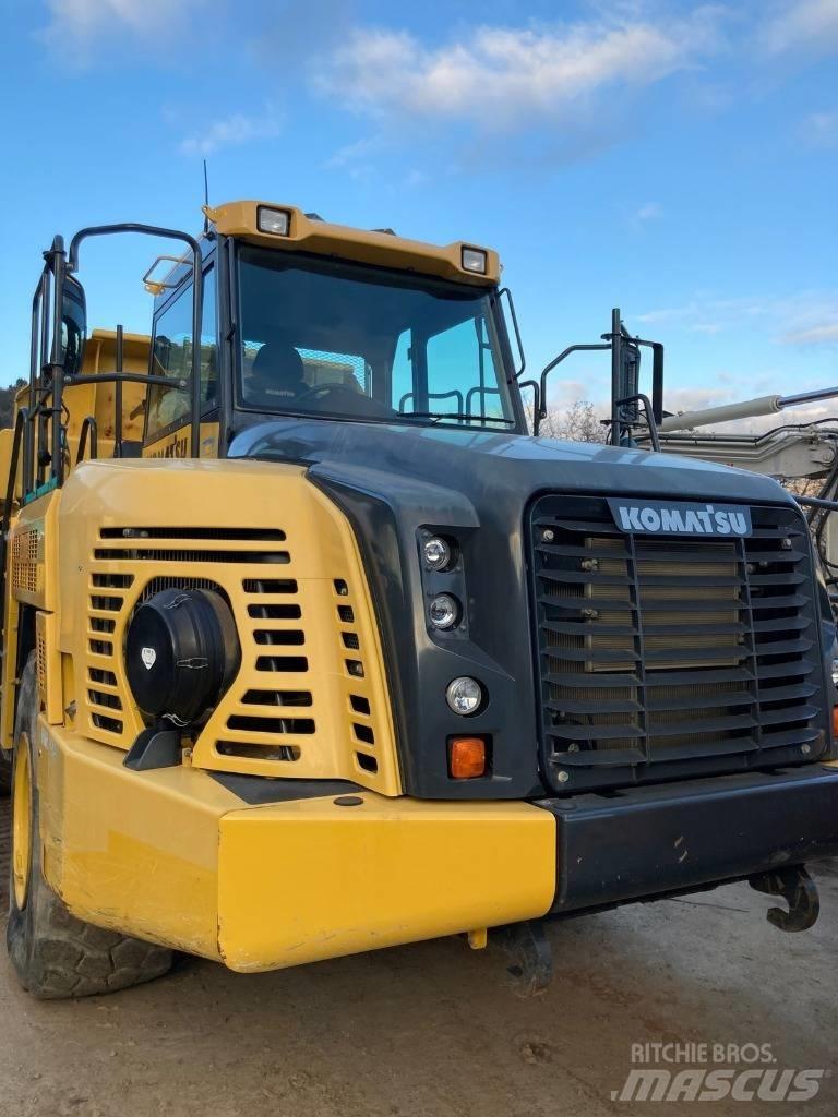 Komatsu HM 300-5E Зчленовані самоскиди