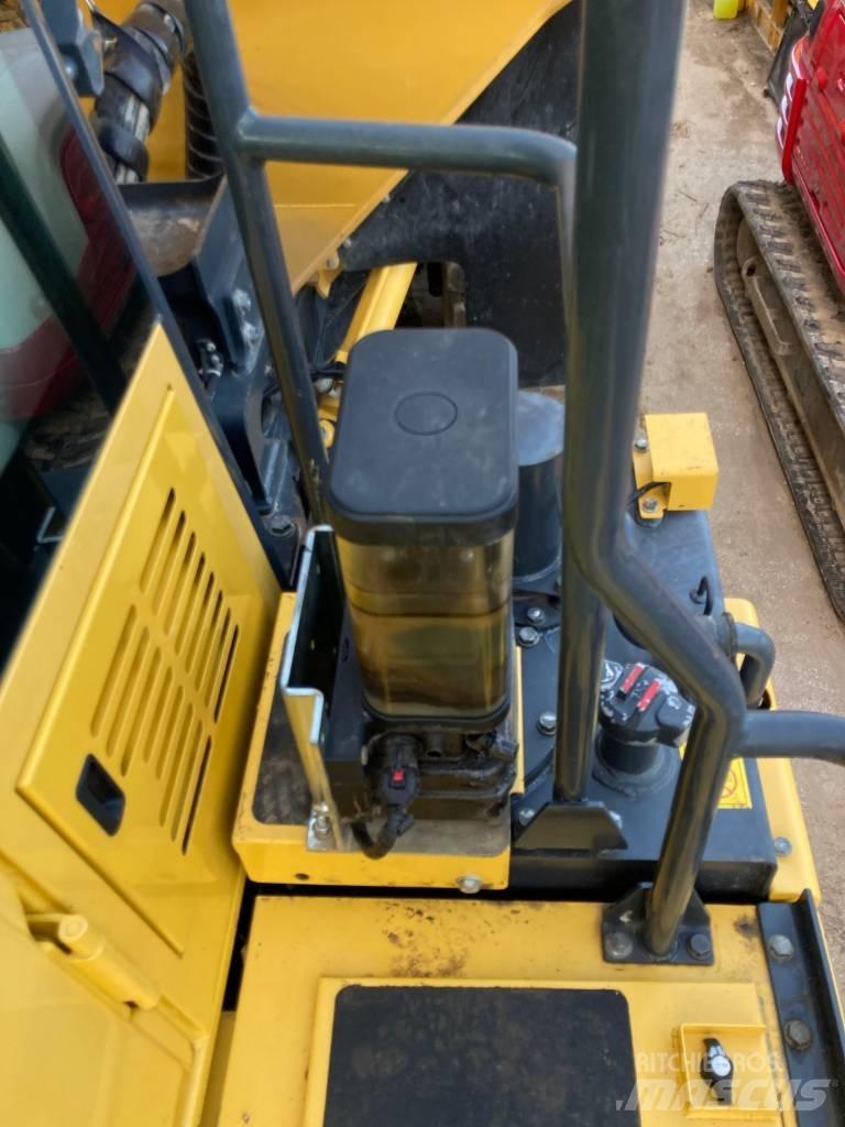 Komatsu HM 300-5E Зчленовані самоскиди