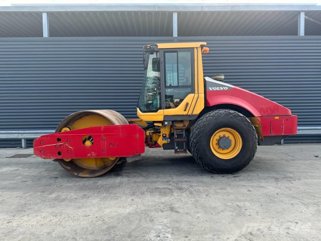 Volvo SD135B Грунтові котки