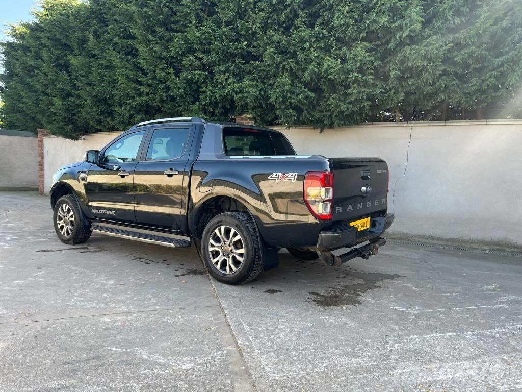 Ford Ranger Пікапи / Бічне розвантаження