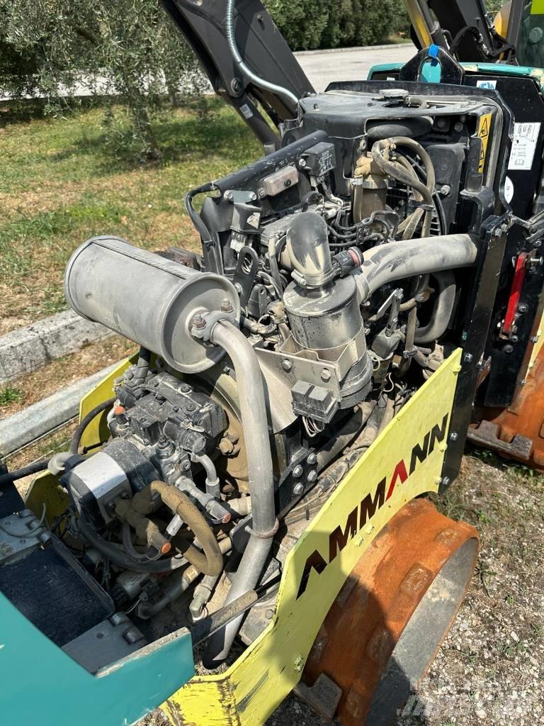 Ammann Rammax 1575 Ущільнювачі грунту
