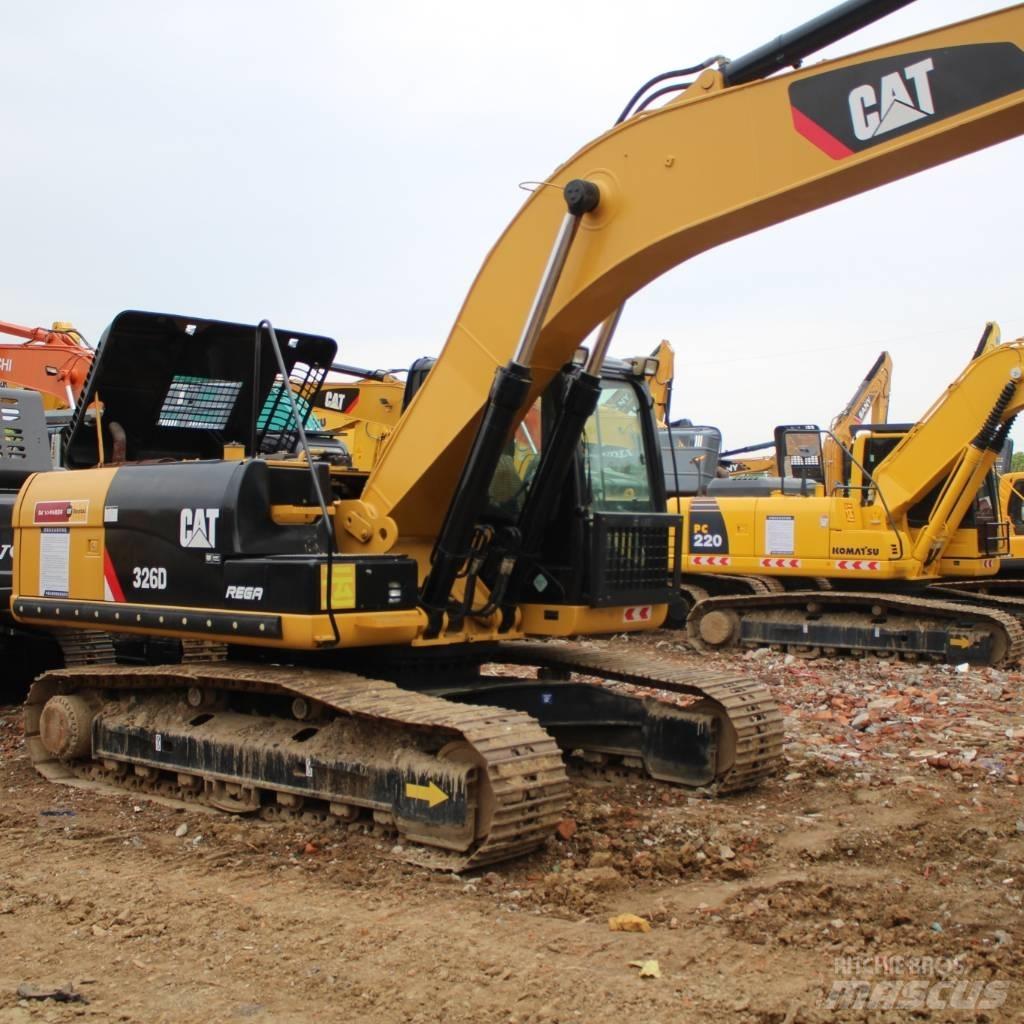 CAT 326D Гусеничні екскаватори