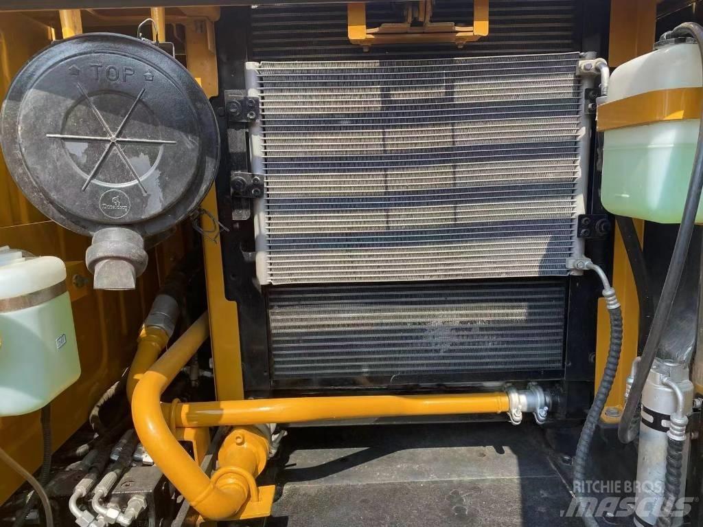 Sany 135 C Гусеничні екскаватори