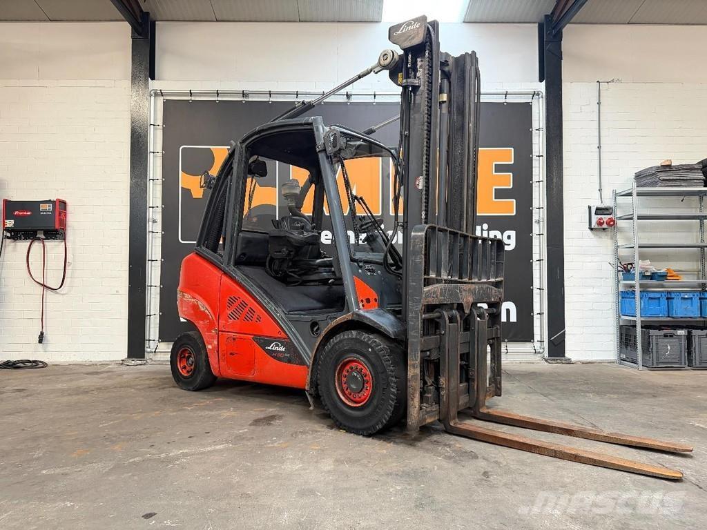 Linde H30D-02 Дизельні навантажувачі