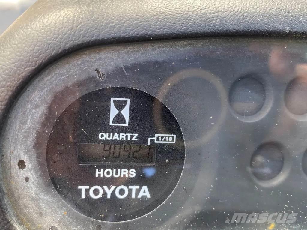 Toyota 42-6FGF25 Газові навантажувачі