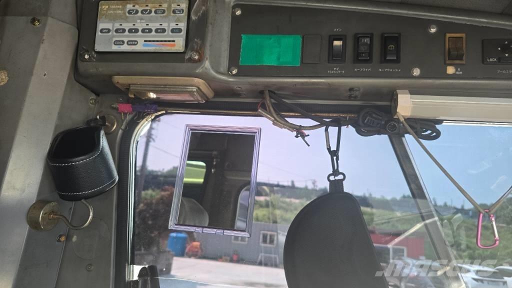 Tadano TR500M-3 автокрани всюдиходи