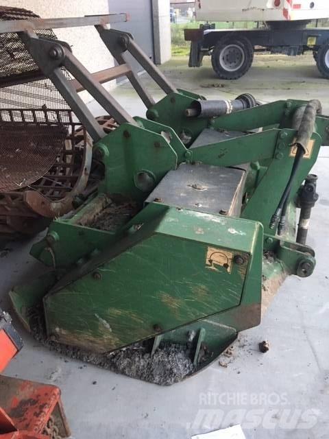 Plaisance BF500 Екскаватори