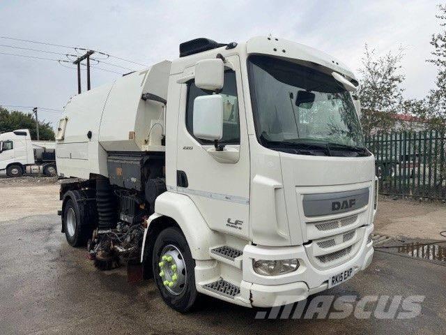 DAF LF 220 Прибиральні машини
