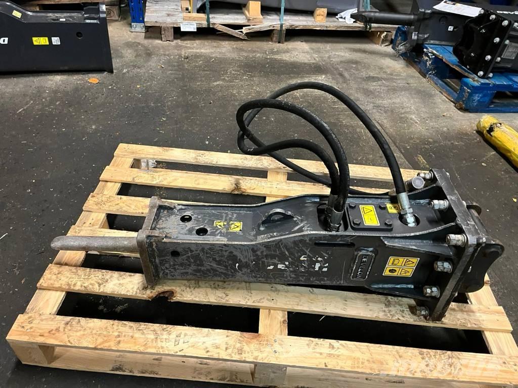 Develon HB01 Плуги