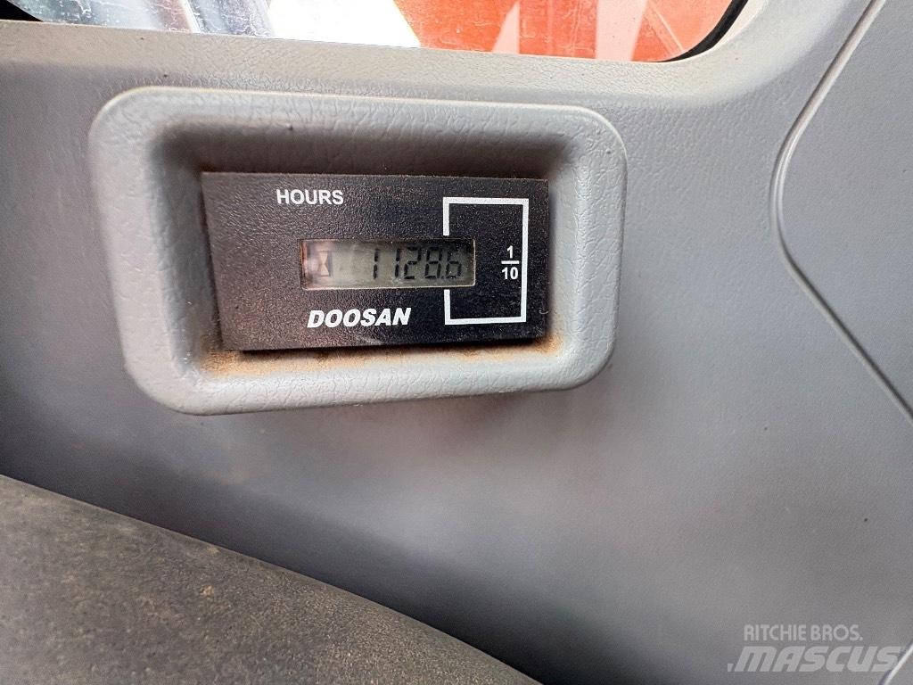 Doosan Dx140lcr-5 Гусеничні екскаватори