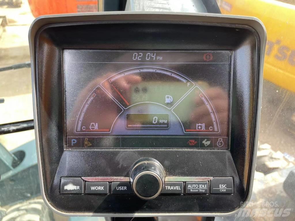 Hyundai R210W-9 Колісні екскаватори