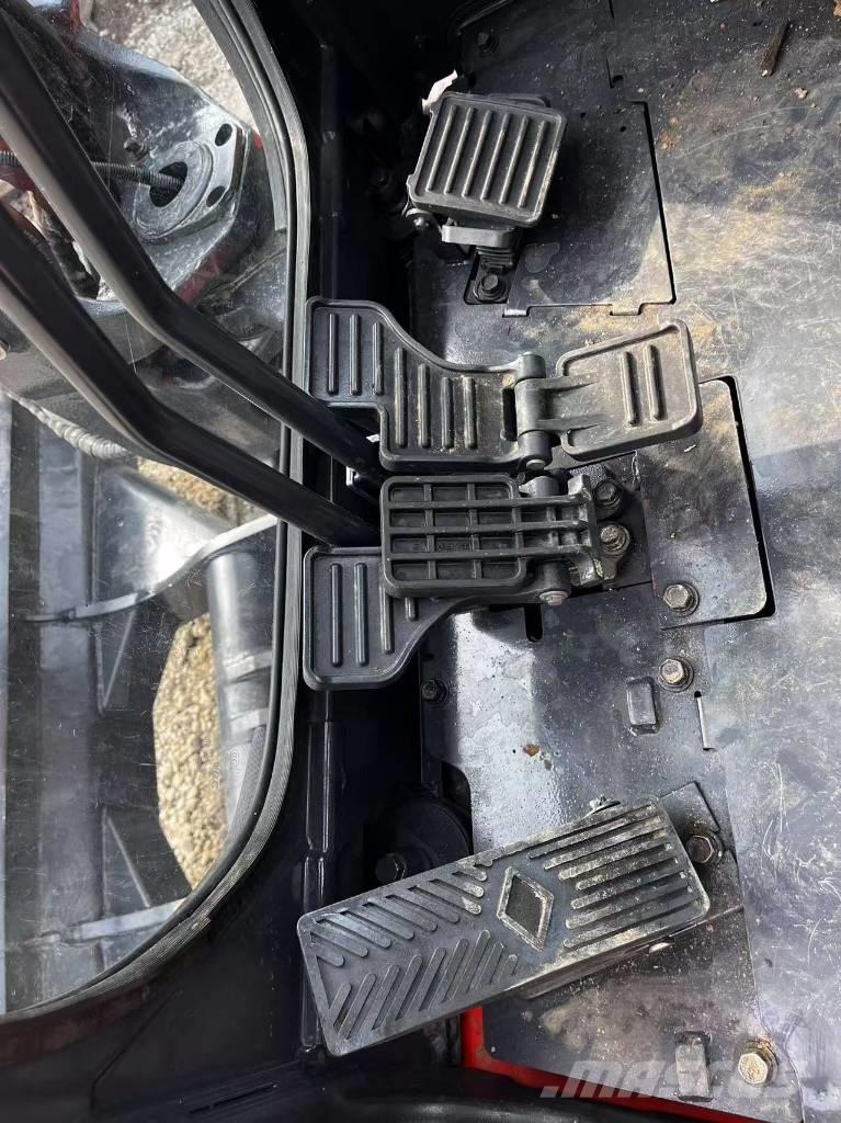 Kubota KX 163 Гусеничні екскаватори