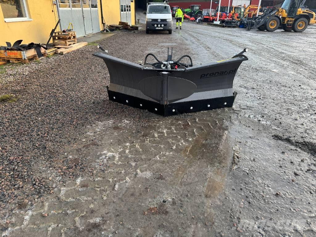 Pronar PUV 2400 M Снігоочищувальні ножі та плуги