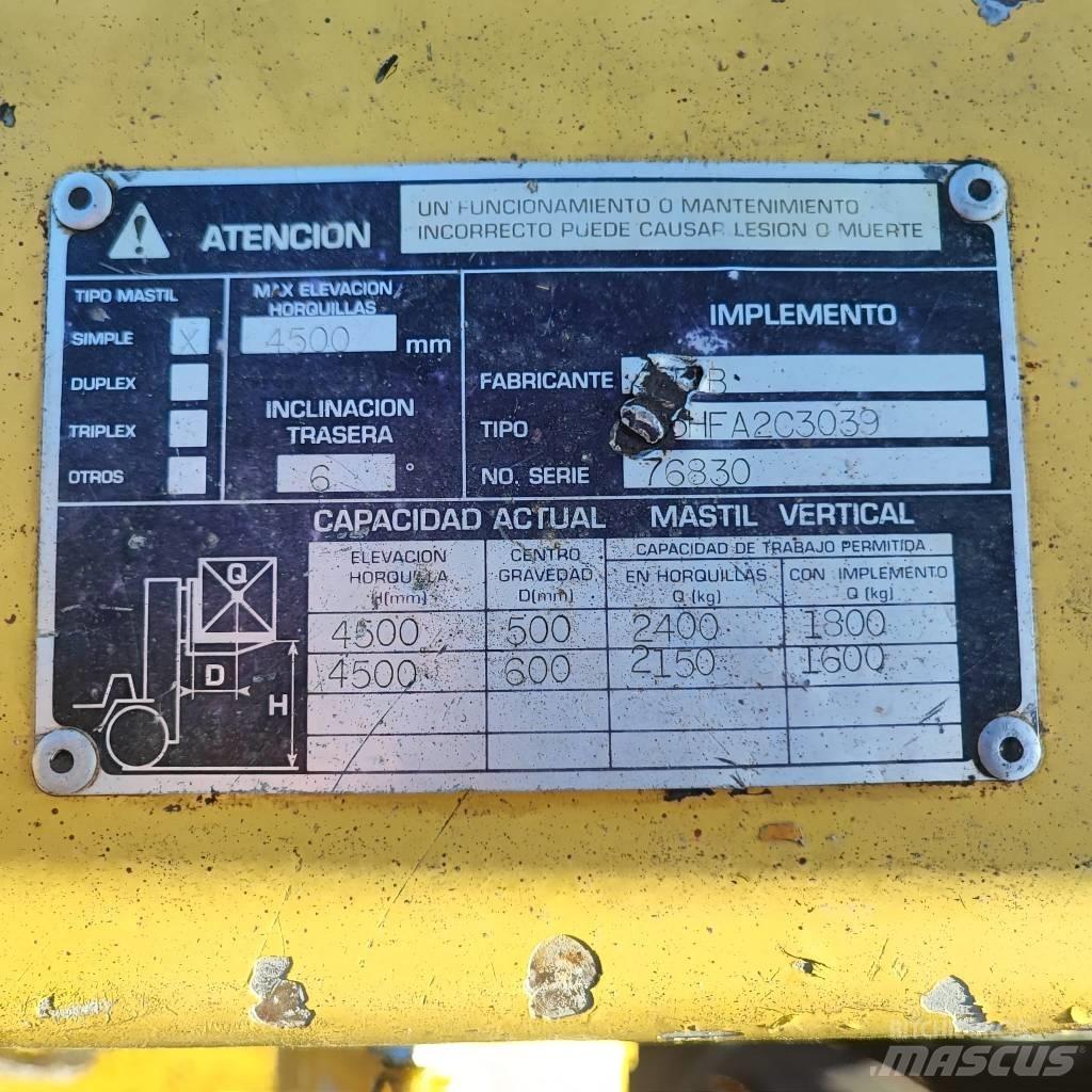 CAT DP 25 Дизельні навантажувачі