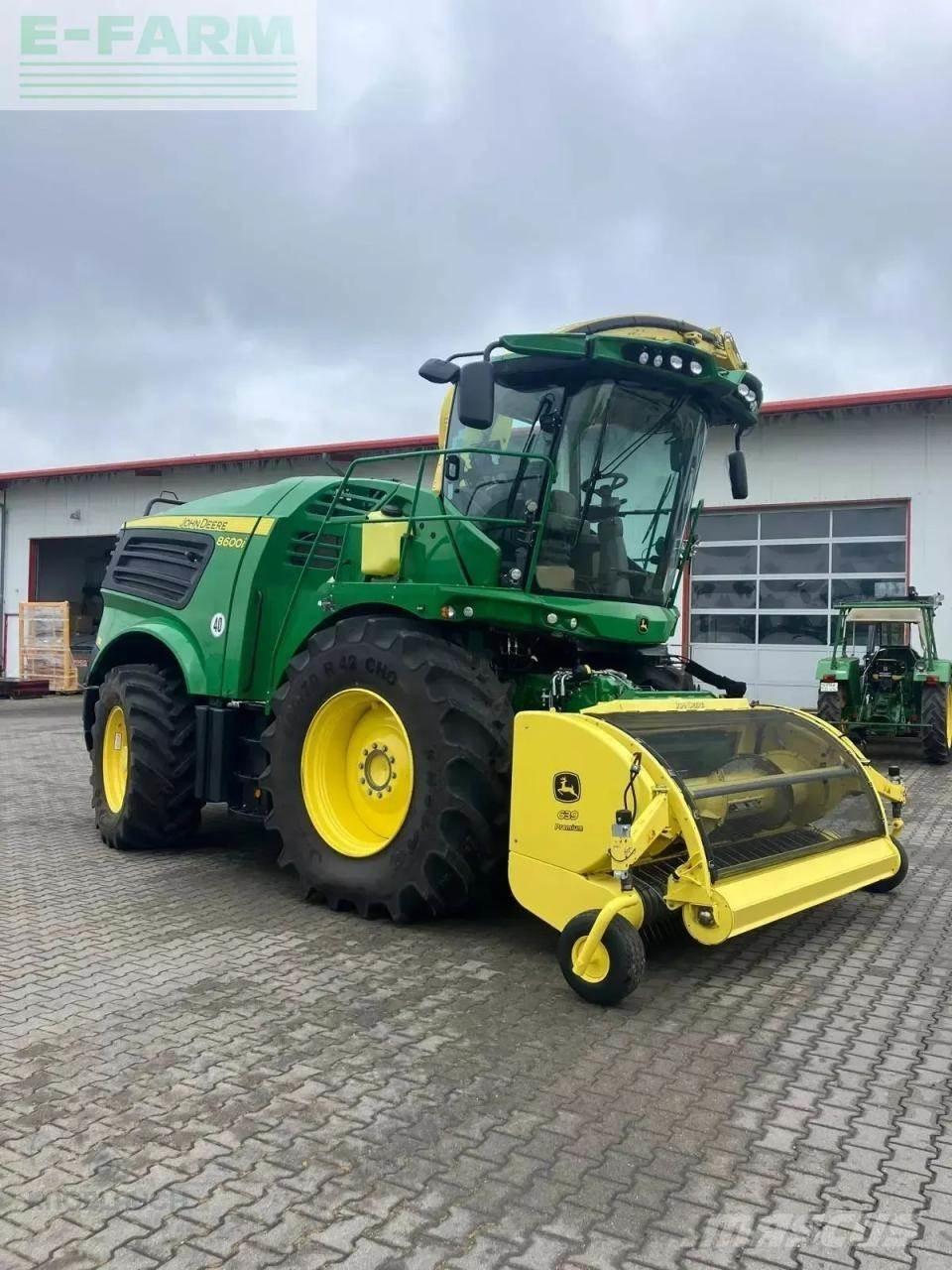 John Deere 8600i Кормозбиральні комбайни