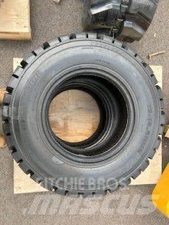 Armour 12-16.5 Шини