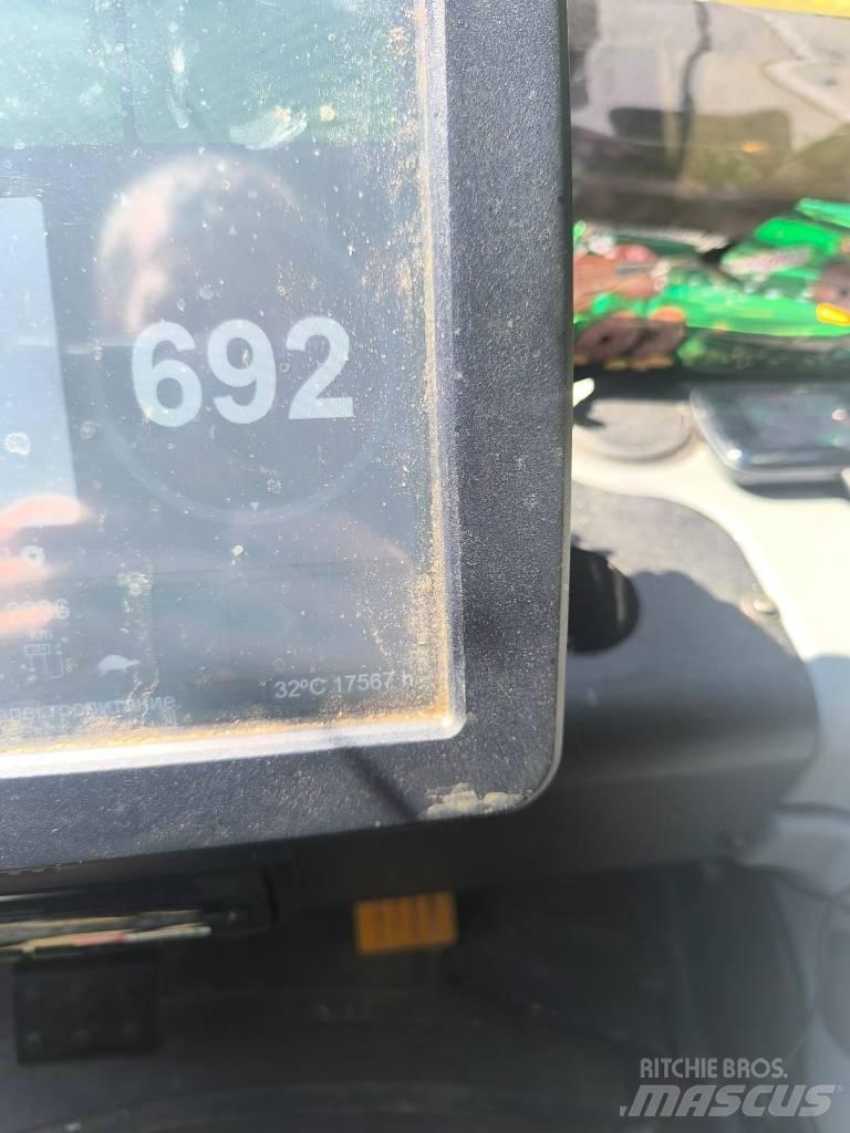 John Deere 1270 G Харвестери