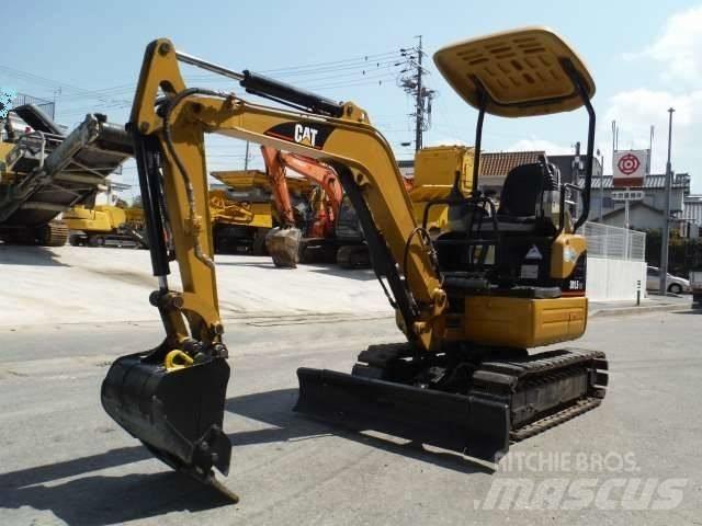 CAT 301.5 CR Міні-екскаватори < 7т