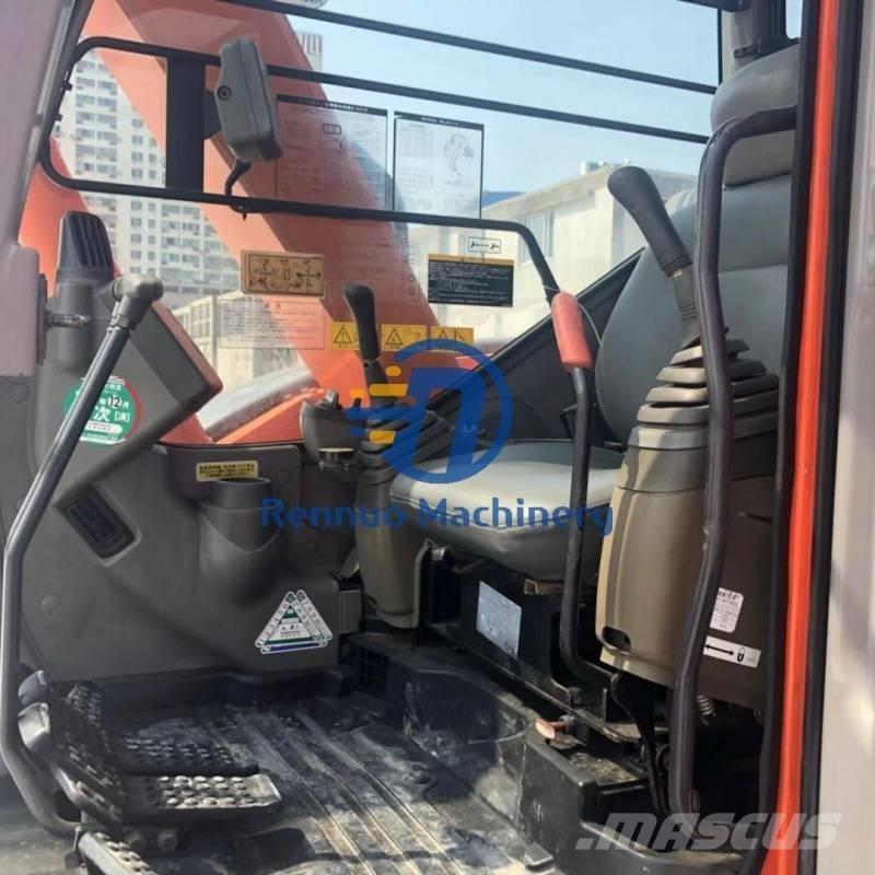 Hitachi ZX 75 US Гусеничні екскаватори