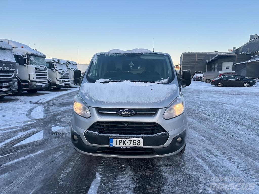 Ford Transit custom Панельні фургони