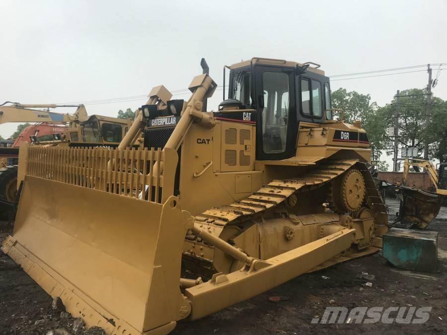 CAT D 6 R Гусеничні бульдозери