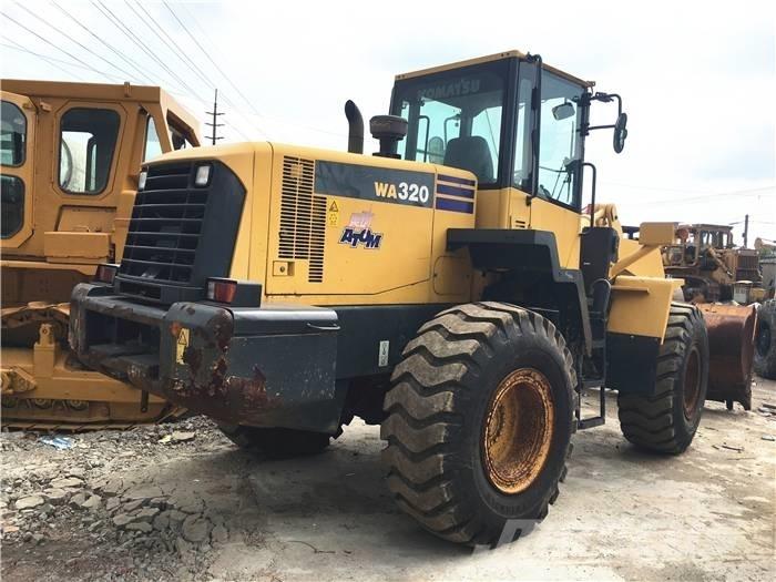 Komatsu WA 320-5 Фронтальні навантажувачі