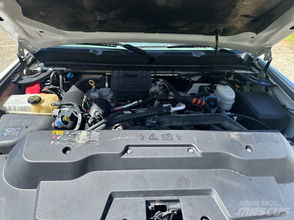 Chevrolet 2500 HD Пікапи / Бічне розвантаження