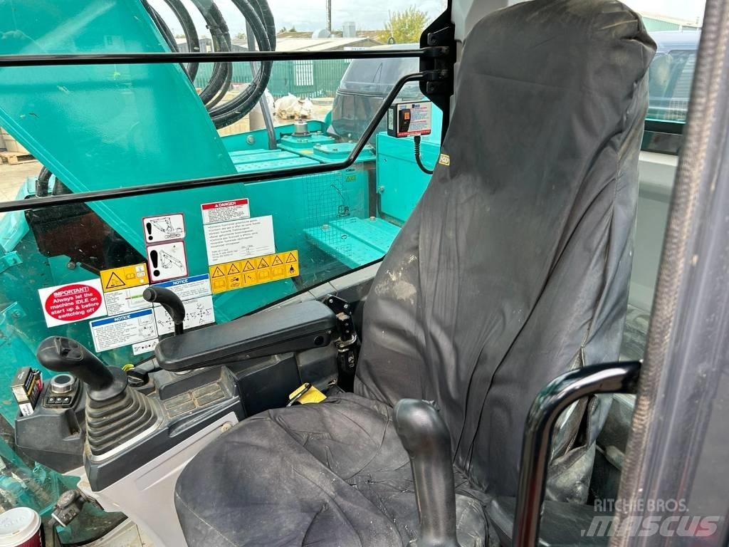 Kobelco SK140LC-7 Гусеничні екскаватори