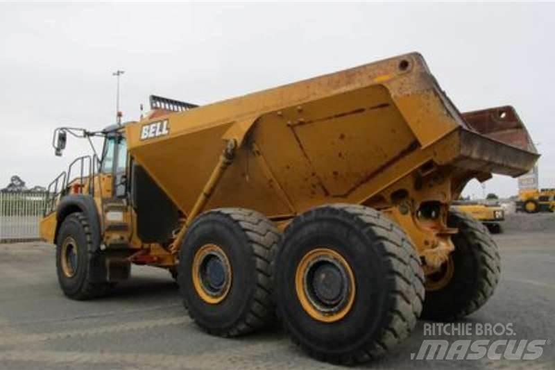 Bell B45E Зчленовані самоскиди