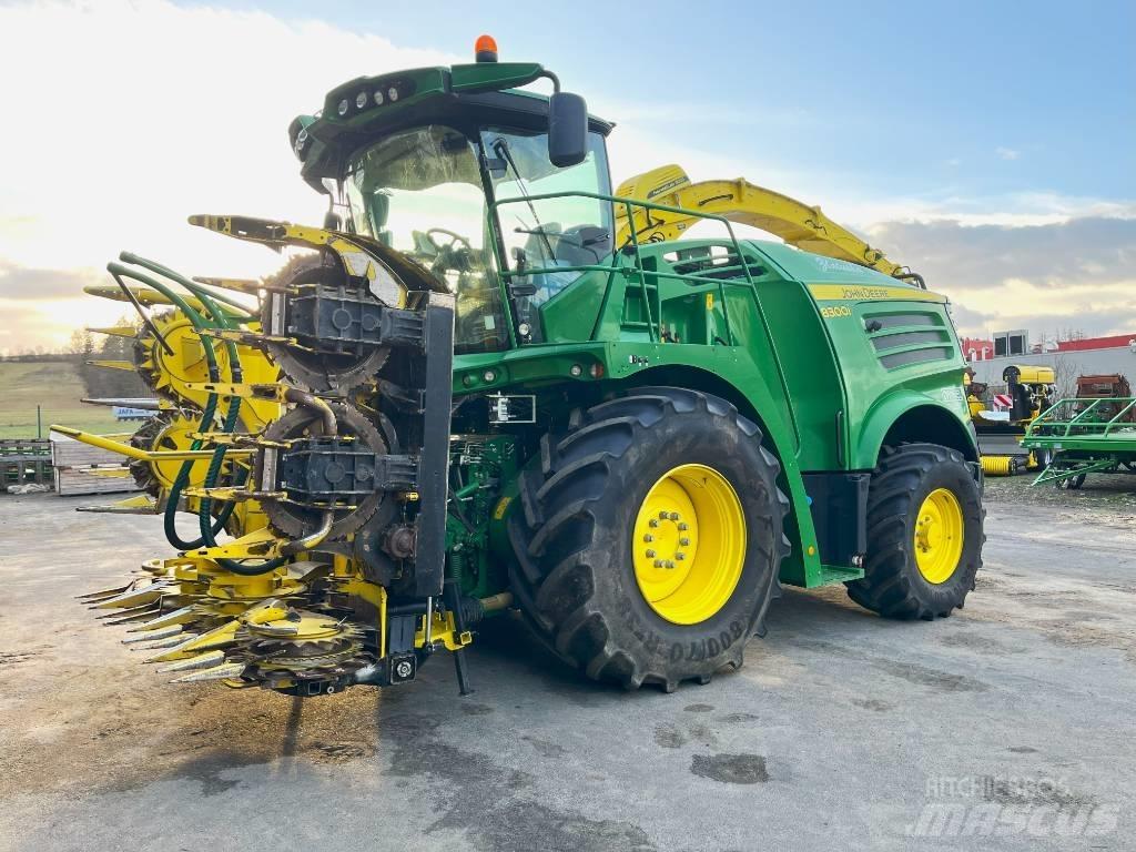 John Deere 8300 Фуражні комбайни