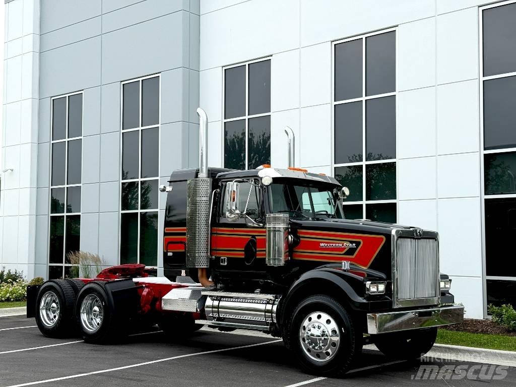 Western Star 4900 SF Тягачі