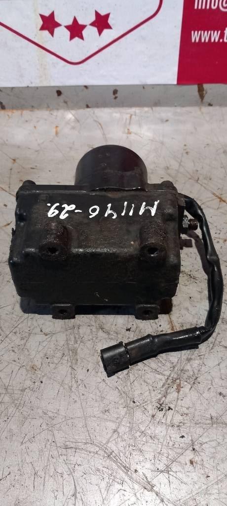 MAN TGS.   85417236122 Гідравліка