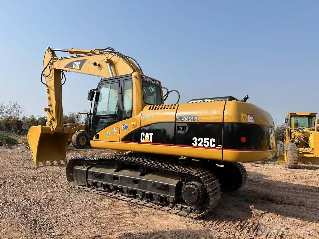 CAT 325 CL Гусеничні екскаватори