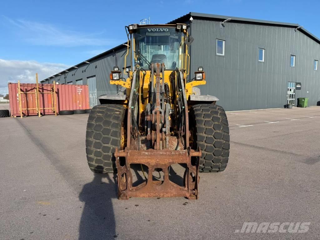 Volvo L 70 E Фронтальні навантажувачі