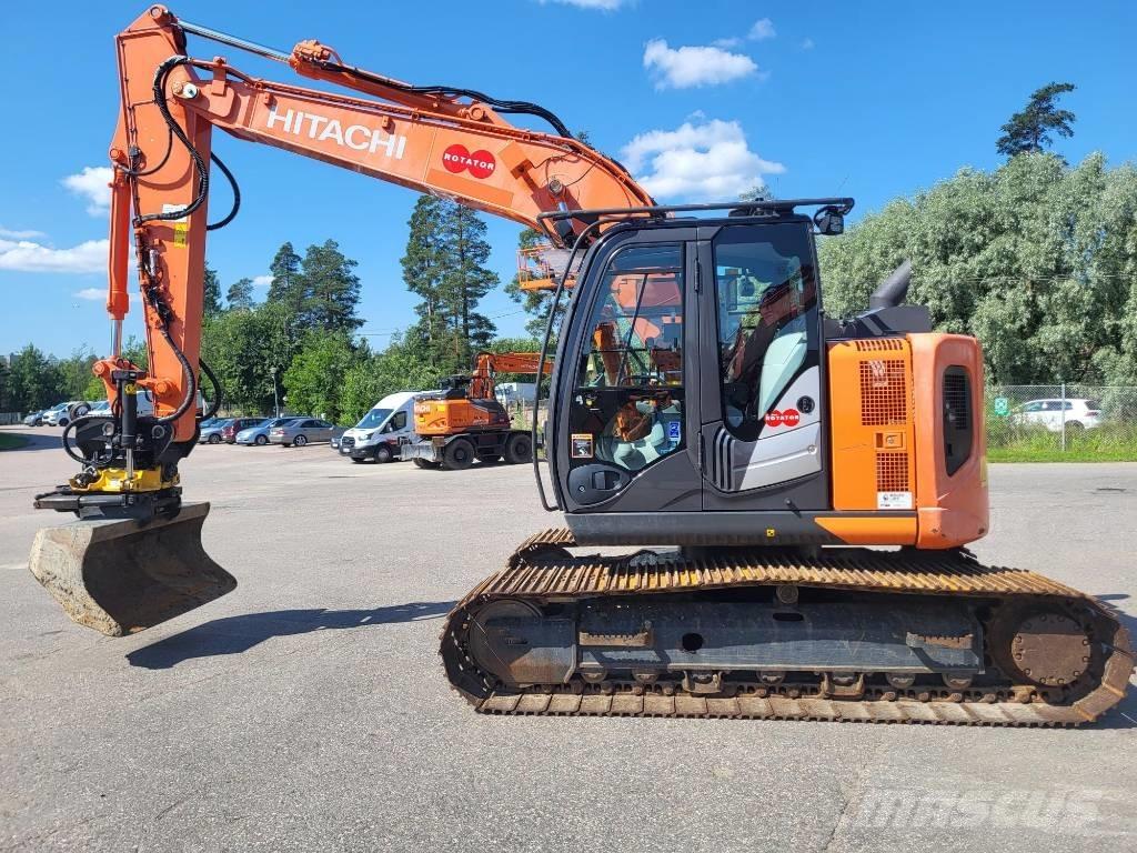 Hitachi ZX 135 US-6 Гусеничні екскаватори