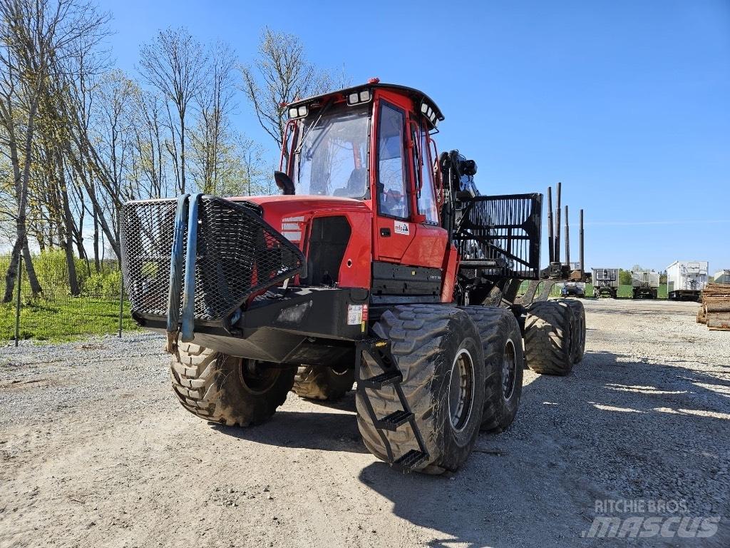Komatsu 895 Форвардери
