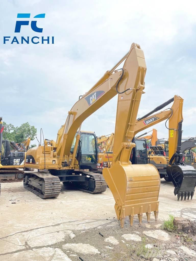CAT 320 C Гусеничні екскаватори