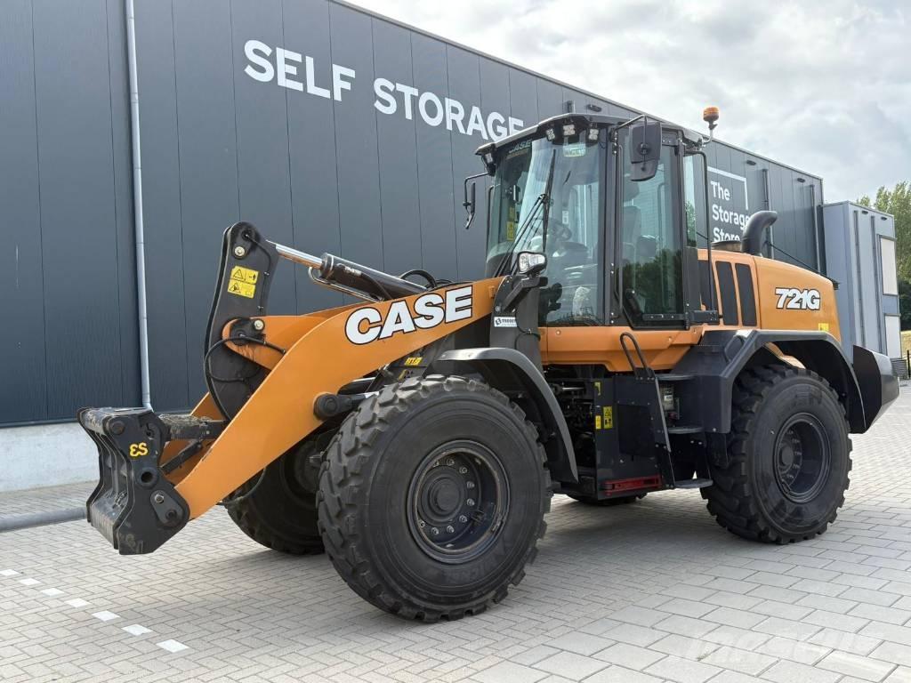 CASE 721G Фронтальні навантажувачі